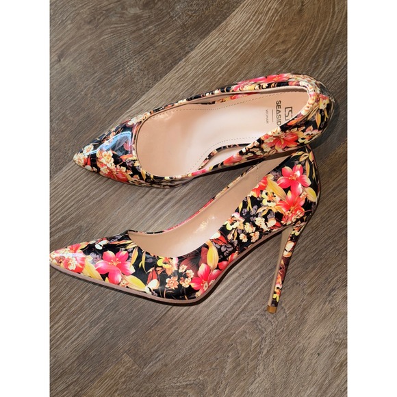 SEASIDE WOMAN Shoes - SEASIDE WOMAN Floral Print Pointed Toe Stiletto Heels Size 39